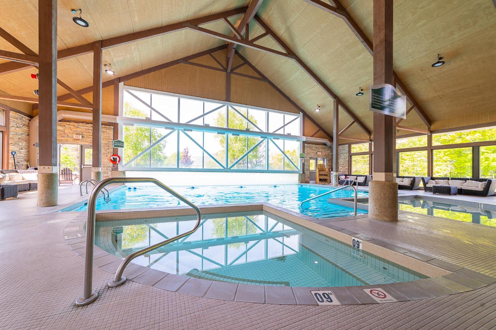 Horseshoe Valley Suites - The Aurora Shanty Bay Εξωτερικό φωτογραφία